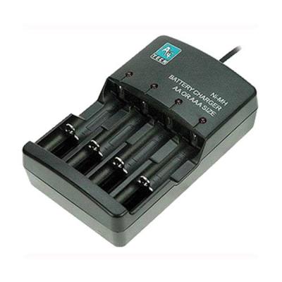 Usb зарядно за батерии + 2 x aa r6 и 2 x aaa r03 батерии - a4 cg-10a usb charger